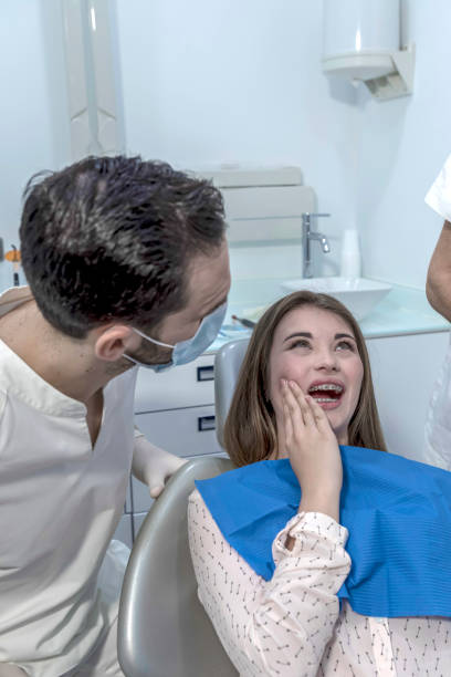 Best Weekend Emergency Dental Services in East Glenville, NY